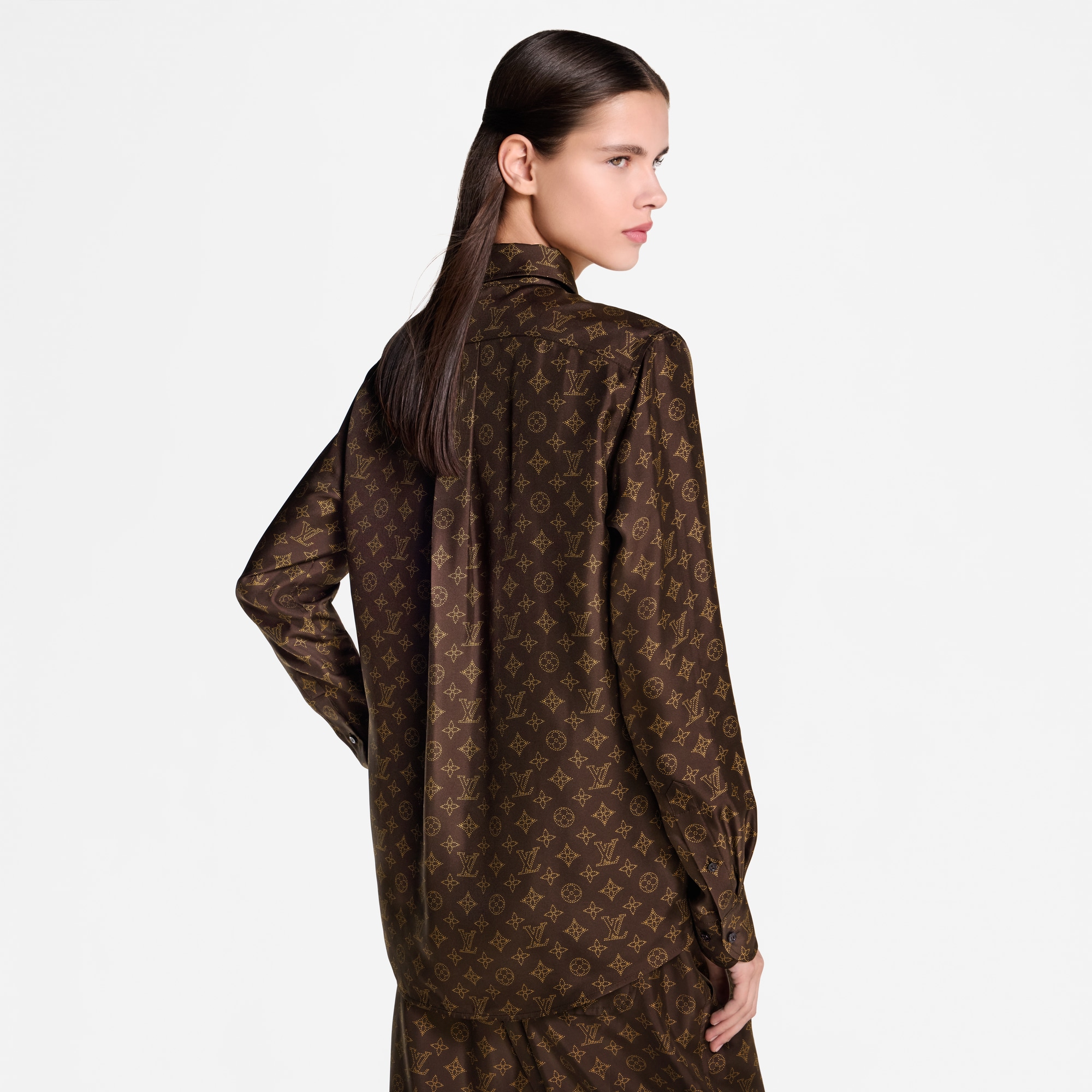 ルイヴィトン 22FW インバーテッドマヒナモノグラムマスキュリン シャツ XS Mahina Silk Shirt - Women - Ready-to-Wear | LOUIS VUITTON ®